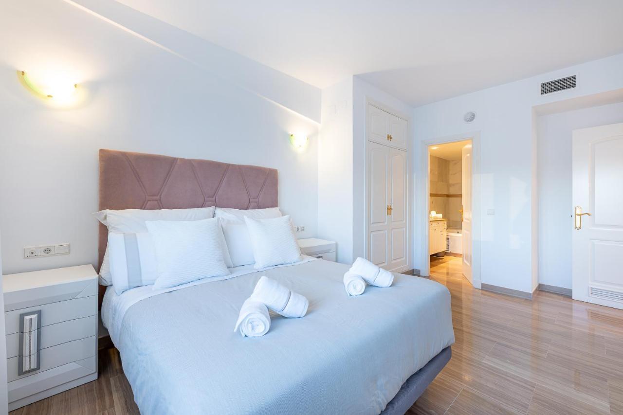 בנאלמדנה Atico Puerto Marina First Island With Sea Views And Rooftop Pool מראה חיצוני תמונה